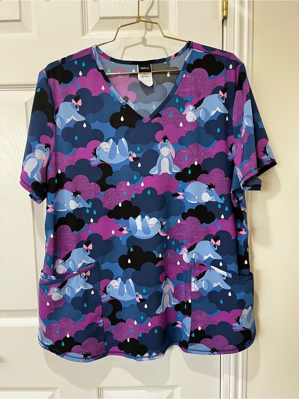 Disney Eeyore Rain Womens Blue Purple Medical Nurse V-Neck Scrub Top Size XL